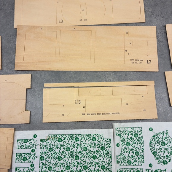 1:12 scale miniature living room furniture kits. - Picture 8 of 12